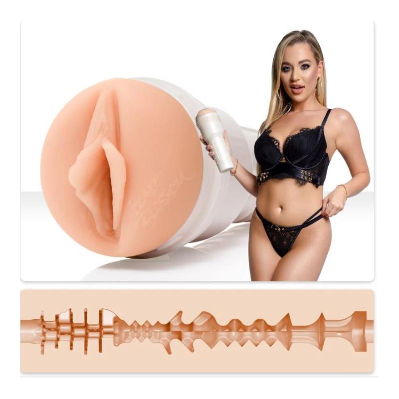 Blake Blossom Bombshell Masturbator Vagina